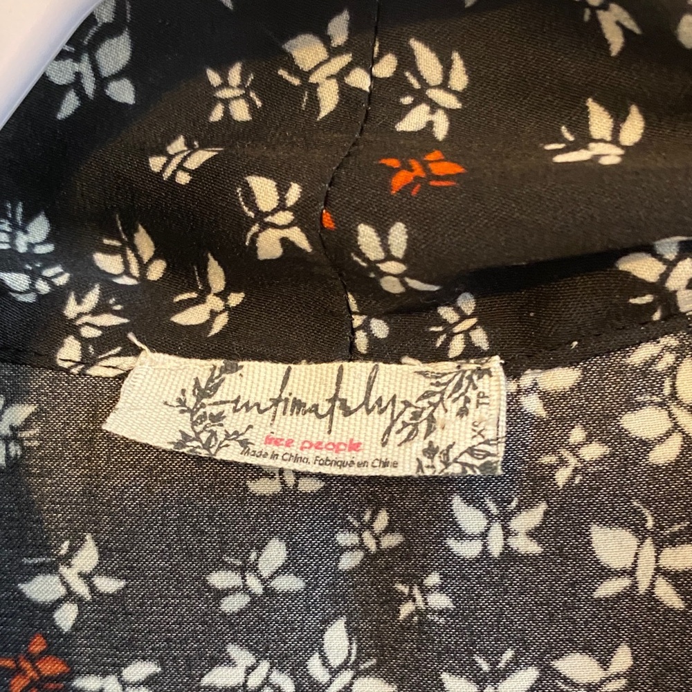 NWOT Free People Black/white/red silky feel deep V Bodysuit with butterflies - Picture 9 of 9